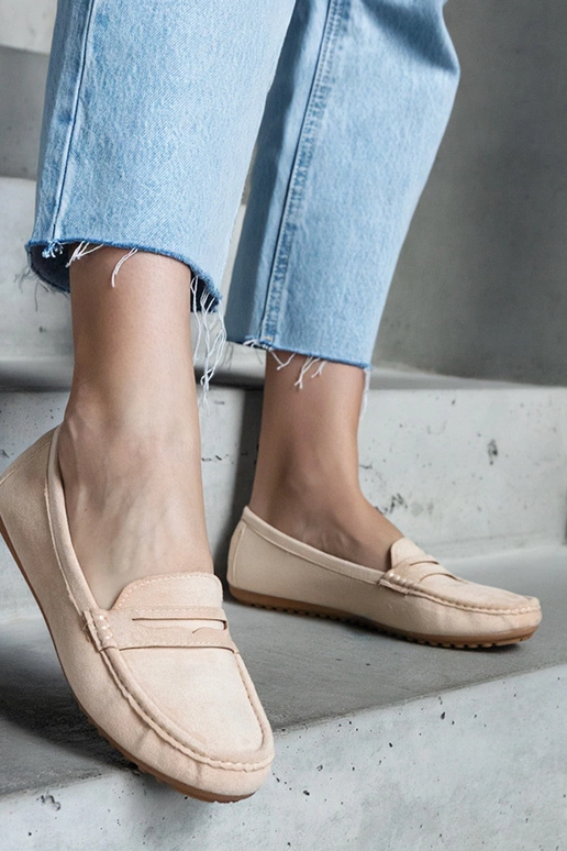 Mocassini color sabbia in scamosciato...