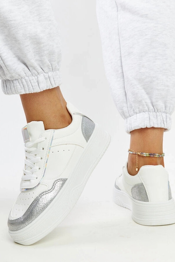 Sneakers bianche e argento con suola più spessa Rumai 2