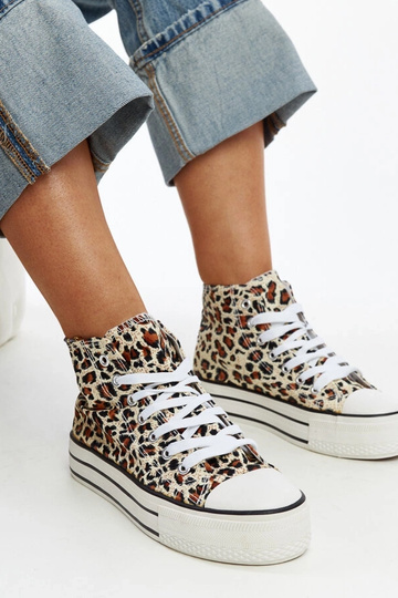 Sneakers alte con stampa... 2