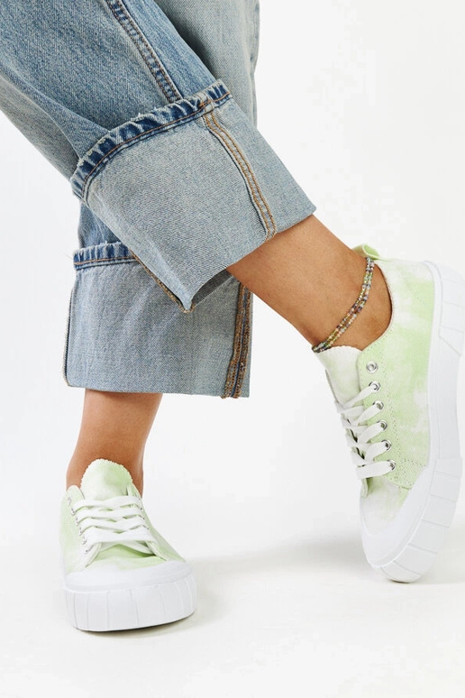 Sneakers in tessuto verde chiaro di...