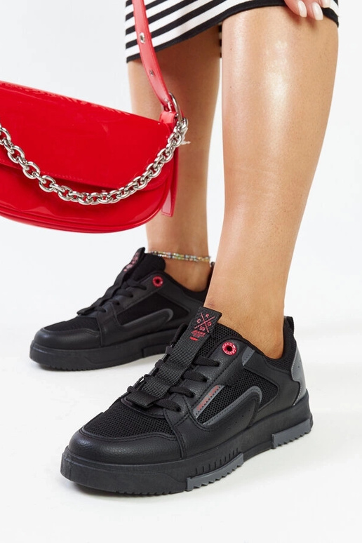 Sneakers da donna nere e grigie CROSS...