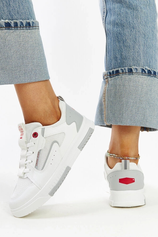 Sneakers da donna bianche CROSS JEANS