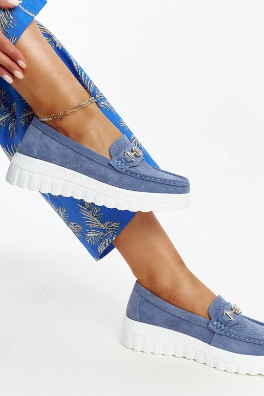 Scarpe in pelle blu con fibbia...