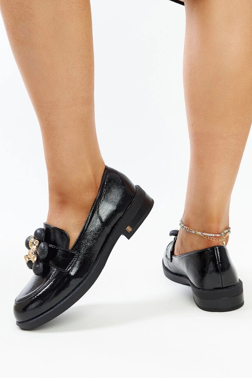 Mocassini neri verniciati con...