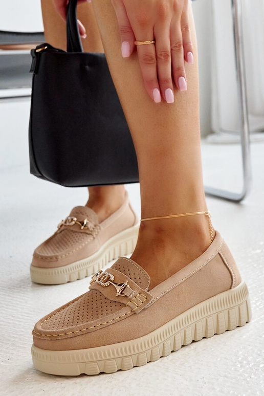 Scarpe basse in pelle beige con...