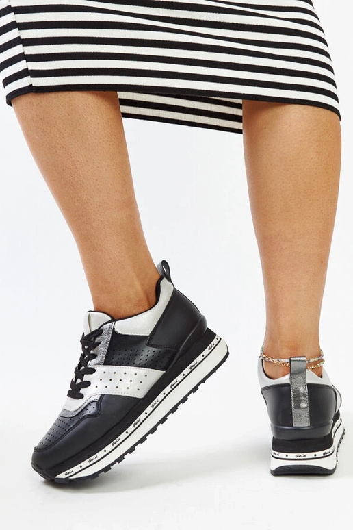 Sneakers nere con suola alta Askalua