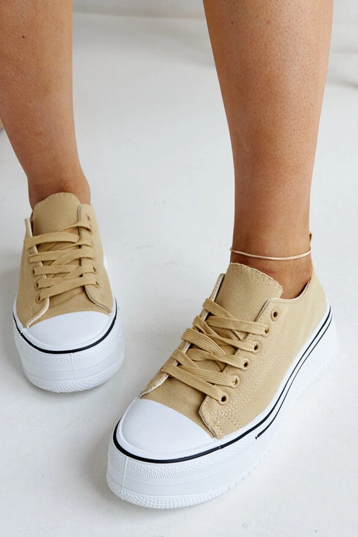 Sneakers beige scuro con suola spessa...