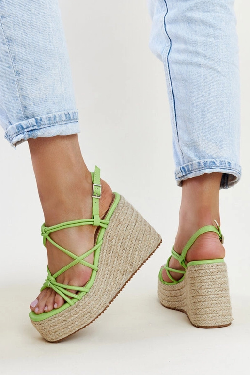Sandali con zeppa Mara verde