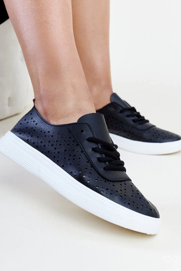 Sneakers Manoek nere traforate
