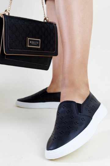 Sneakers nere Hilal Slip-On 2