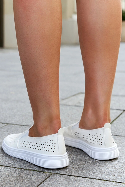 Sneakers traforate beige slip-on Dafina