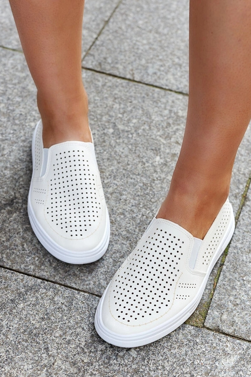 Sneakers traforate beige slip-on Dafina