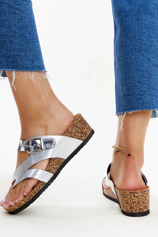 Sandali con zeppa Donata in metallo...