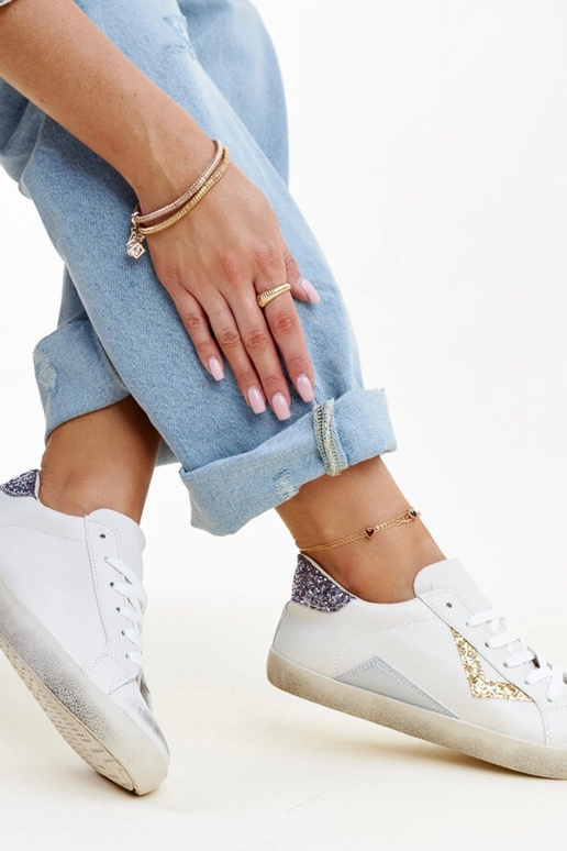 Sneakers bianche effetto "vissuto" di...