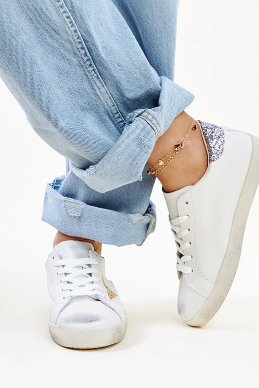 Sneakers bianche effetto "vissuto" di...