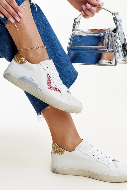 Sneakers bianche effetto "vissuto" di...