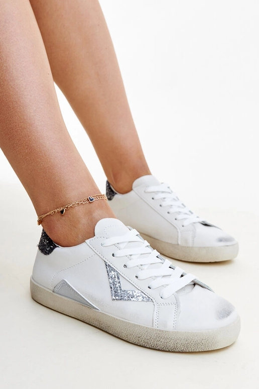 Sneakers bianche effetto "vissuto" di...