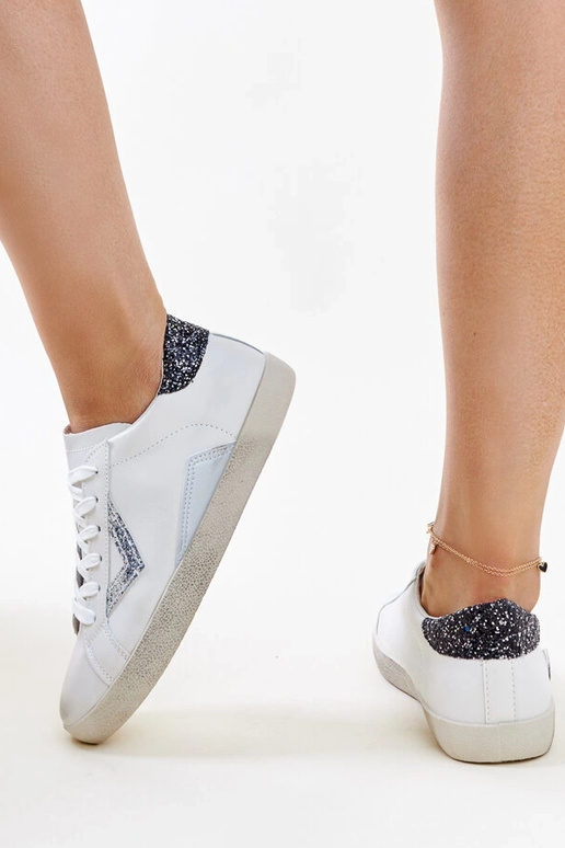 Sneakers bianche effetto "vissuto" di...