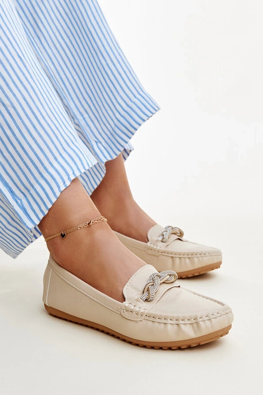 Mocassini beige decorati con zirconi...