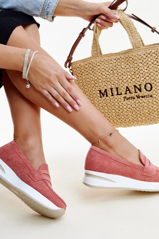 Scarpe Muna rosa traforate
