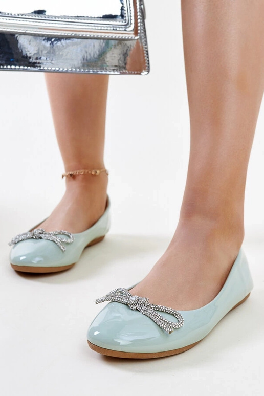 Ballerine in vernice verde con fiocco...