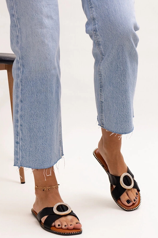 Infradito nere decorate con fibbia in...