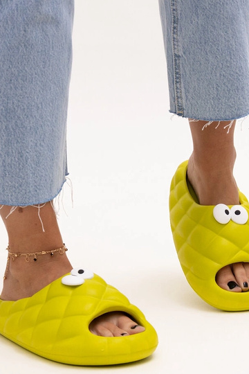 Infradito in schiuma verde...