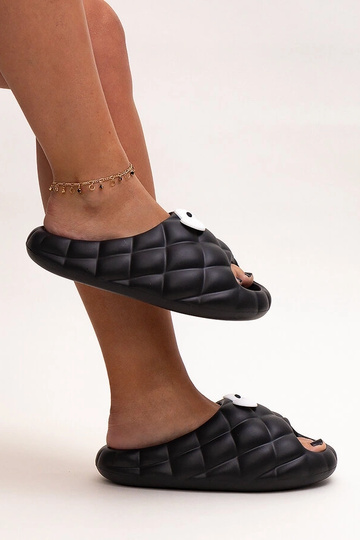 Infradito in schiuma nera...