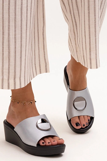 Sandali con zeppa argento... 2