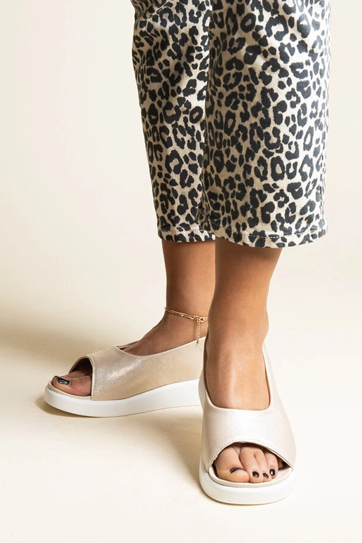 Sandali Taylaka con glitter dorati...