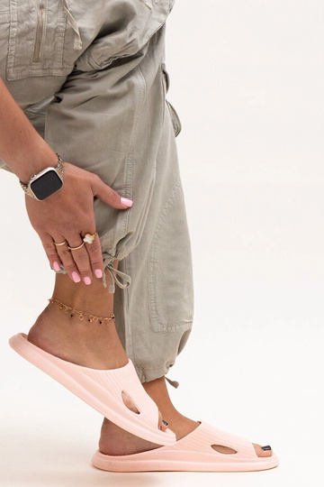 Pantofole in schiuma rosa...