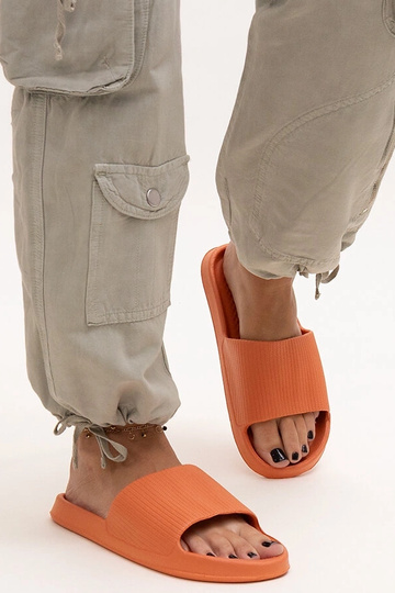 Pantofole in schiuma...