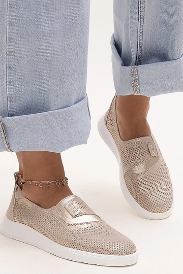 Sneakers in pelle perforata... 2