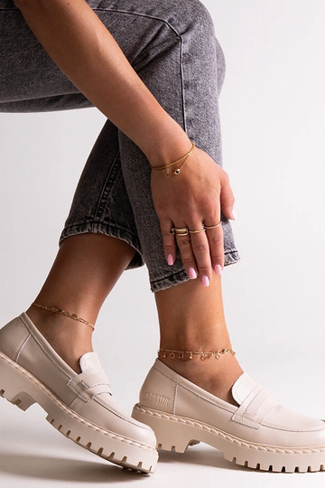 Mocassini in pelle beige... 2