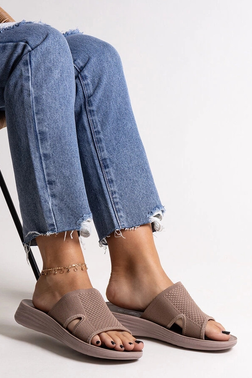 Infradito con plateau Linah Brown