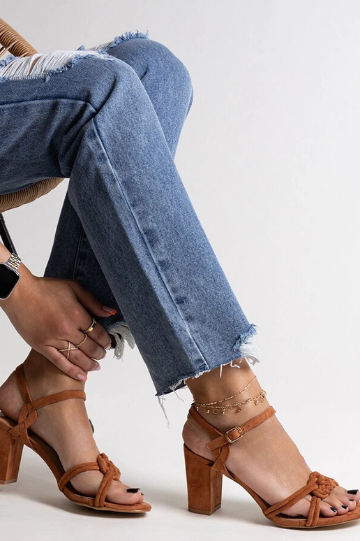 Sandali con tacco a blocco Shama marrone