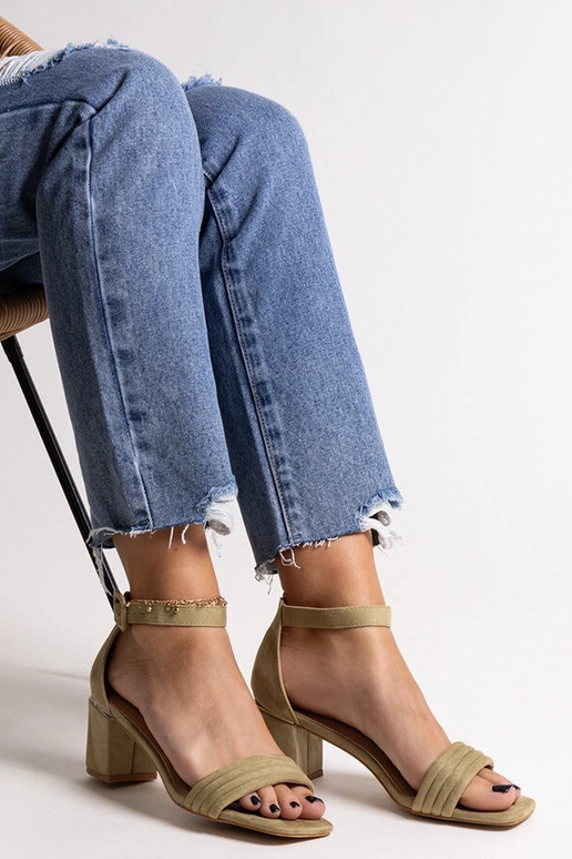 Sandali con tacco basso Johara verdi