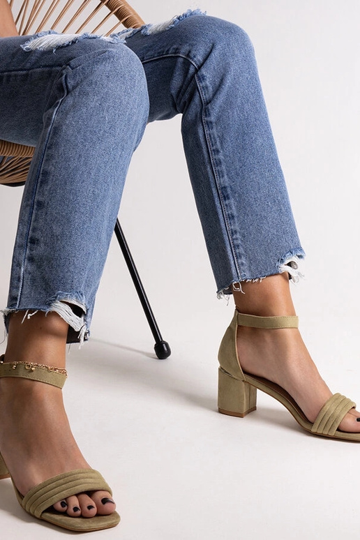 Sandali con tacco basso Johara verdi