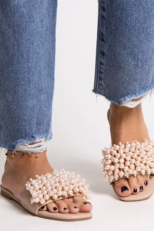 Infradito beige decorate con perline...