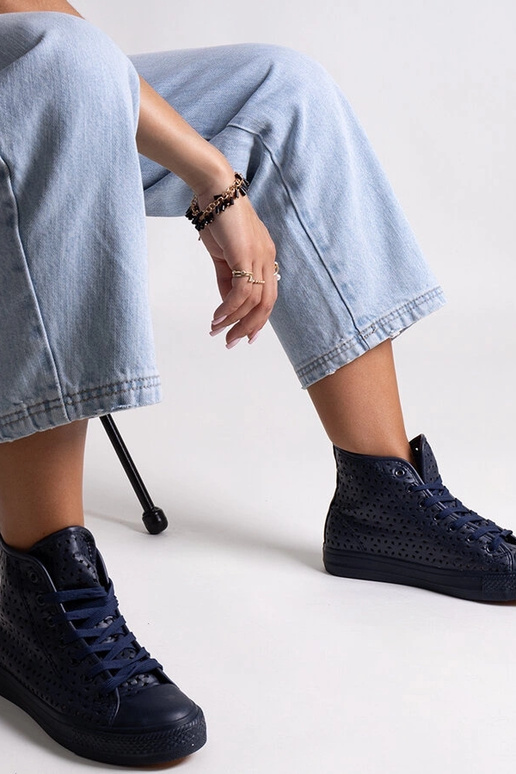 Sneakers alte blu navy traforate Madala