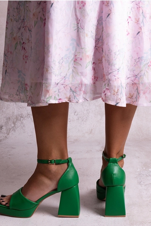 Sandali verdi con tacco a colonna Vesna