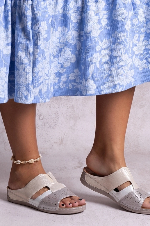 Infradito beige lucide Saminar