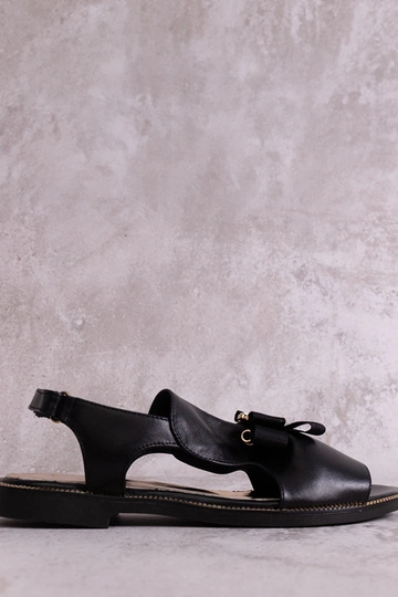 Sandali neri con fiocco e...