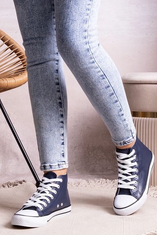Sneakers alte blu scuro in pelle... Sneakers alte blu scuro in pelle...