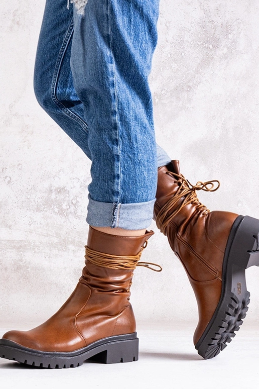 Stivali marroni in ecopelle Sahera