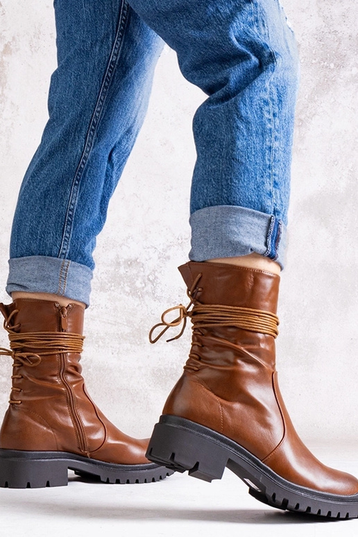 Stivali marroni in ecopelle Sahera