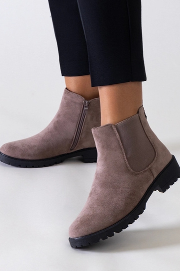 Scarpe casual marroni in...
