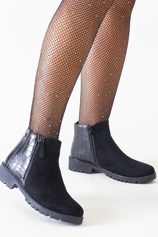 Stivali neri alla caviglia con motivo...