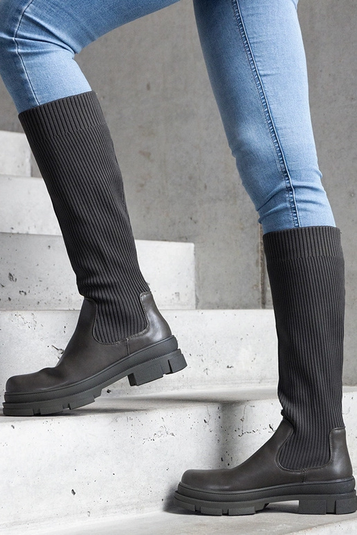 Stivali slip-on verdi con tomaia... Stivali slip-on verdi con tomaia...