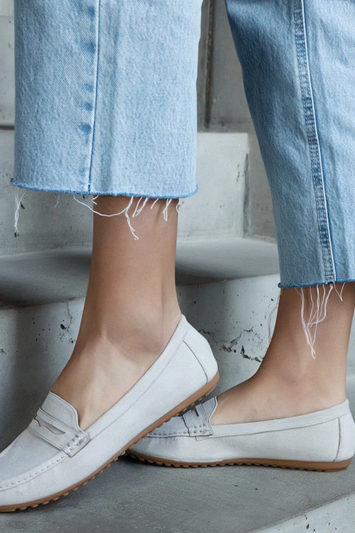 Mocassini grigi in scamosciato...